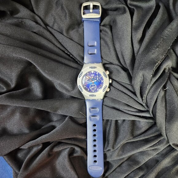 Swatch Swiss Blue Silver Irony Scuba Aluminum Water Resistant 200m